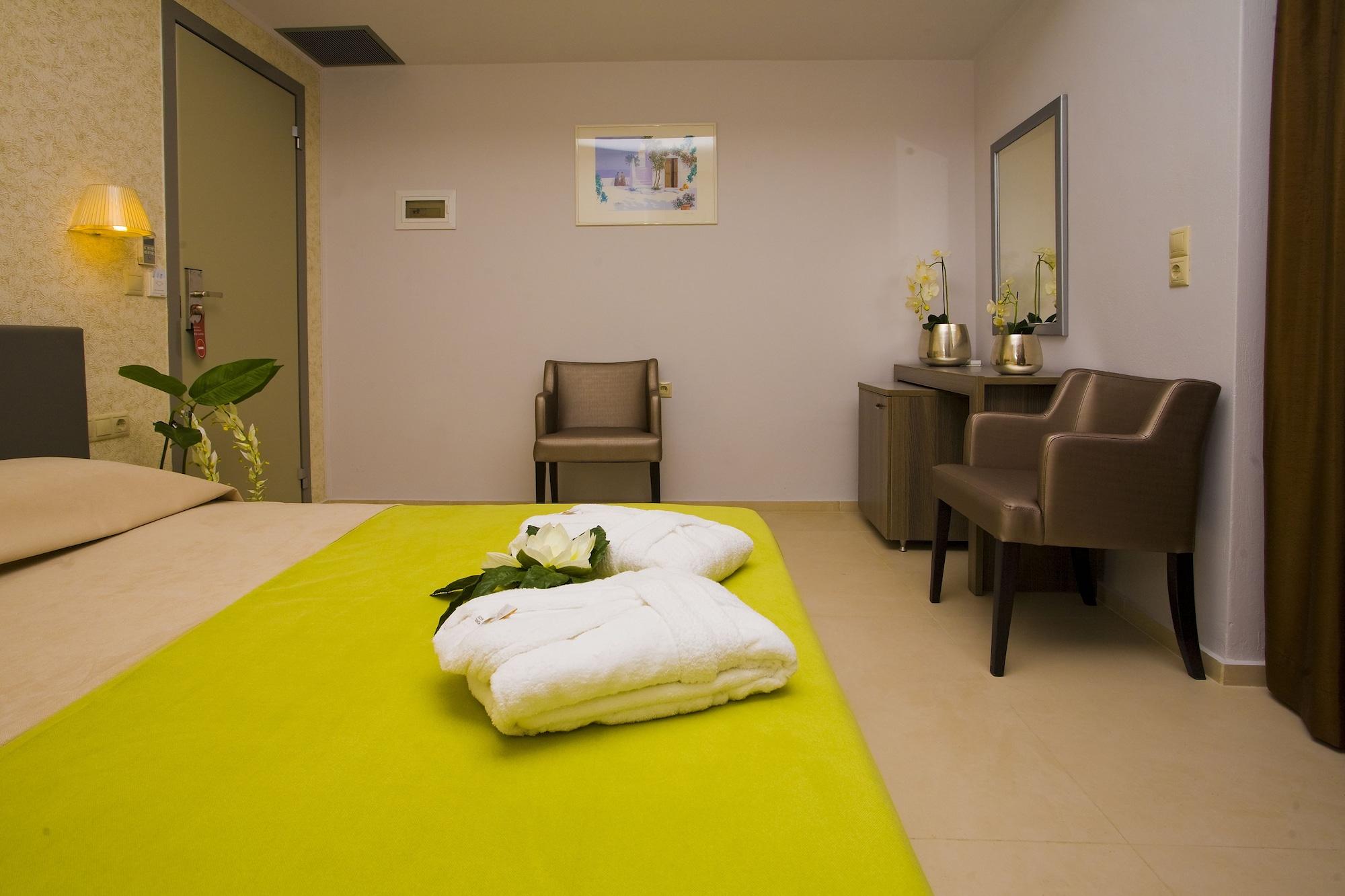 Astron Hotel Ierapetra  Luaran gambar