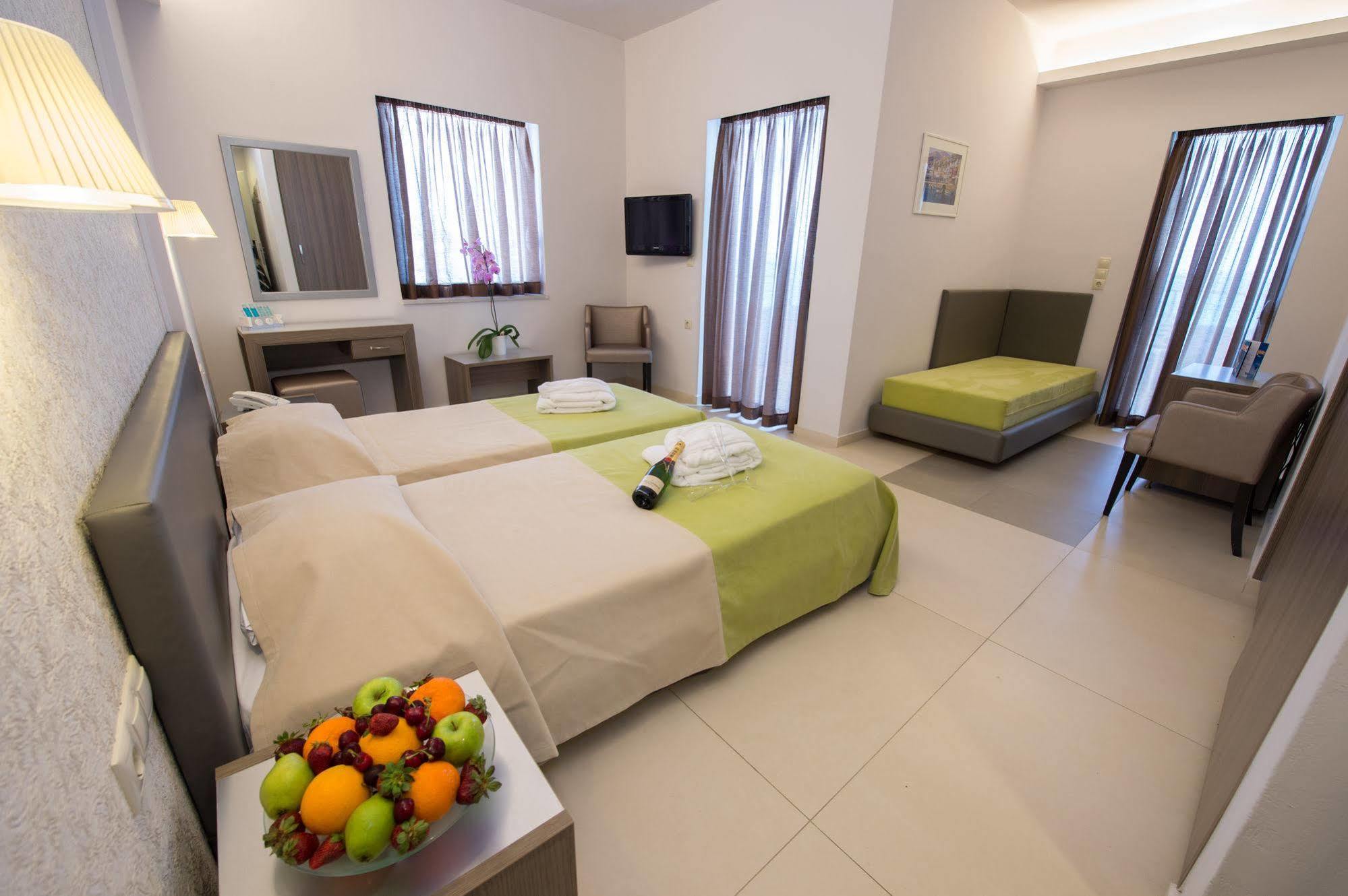Astron Hotel Ierapetra  Luaran gambar