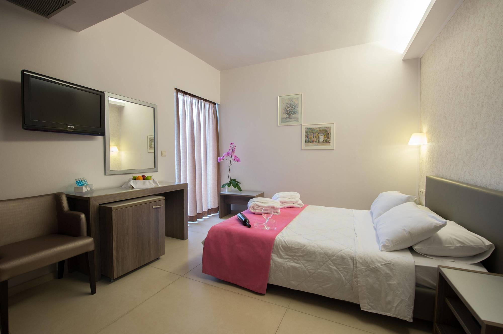 Astron Hotel Ierapetra  Luaran gambar