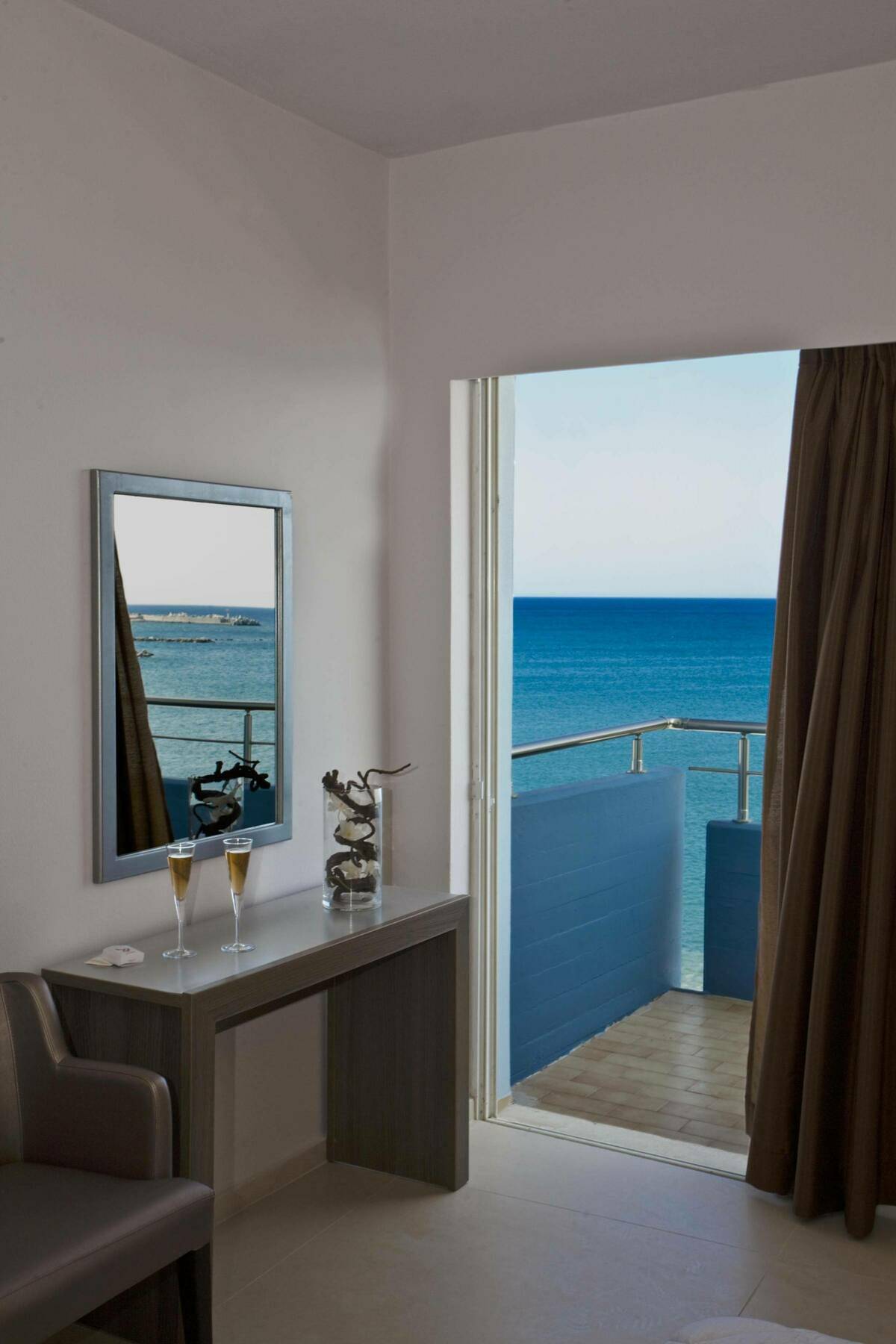 Astron Hotel Ierapetra  Luaran gambar